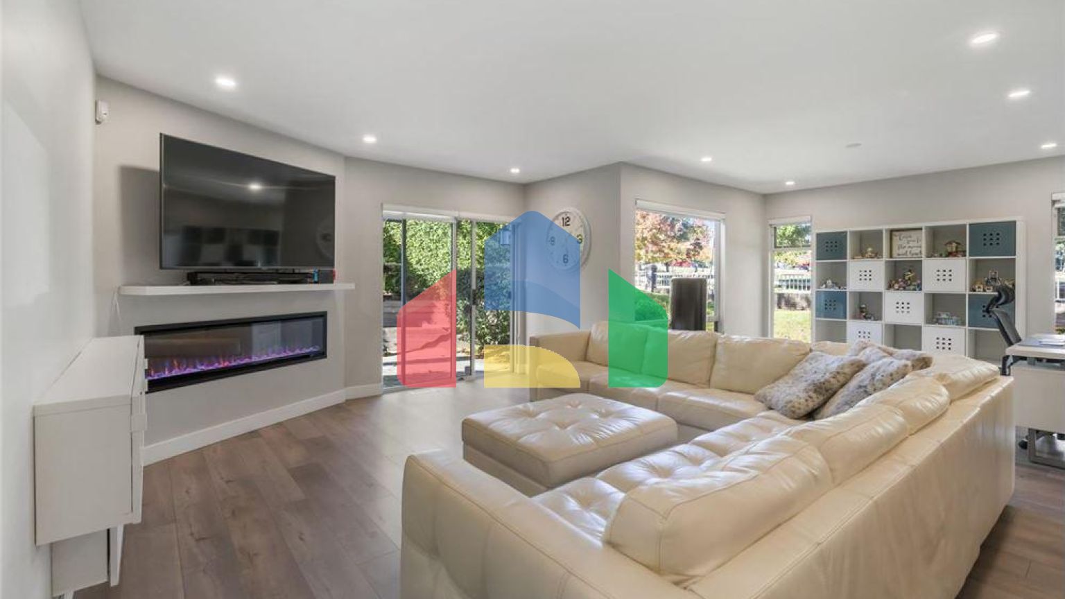 Residential - Townhouse - Surrey, Canada - Canada