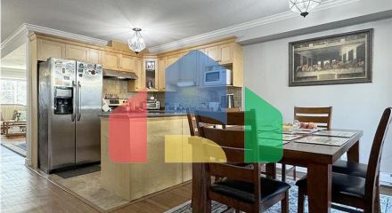 Residential - Townhouse - Surrey, Canada - Canada