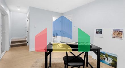 Residential - Townhouse - Surrey, Canada - Canada