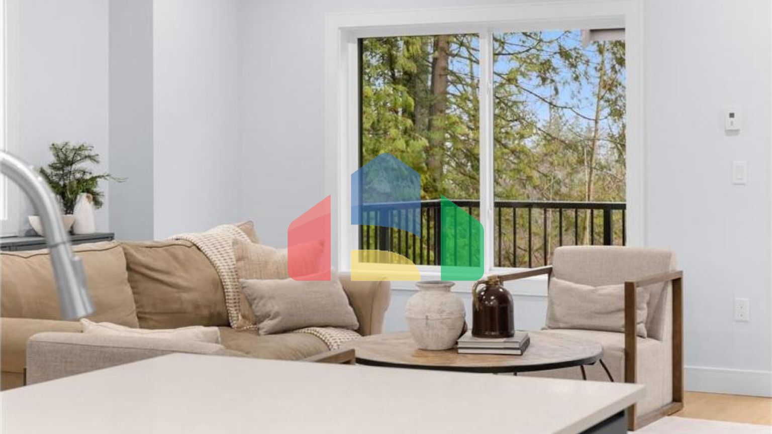 Residential - Townhouse - Surrey, Canada - Canada