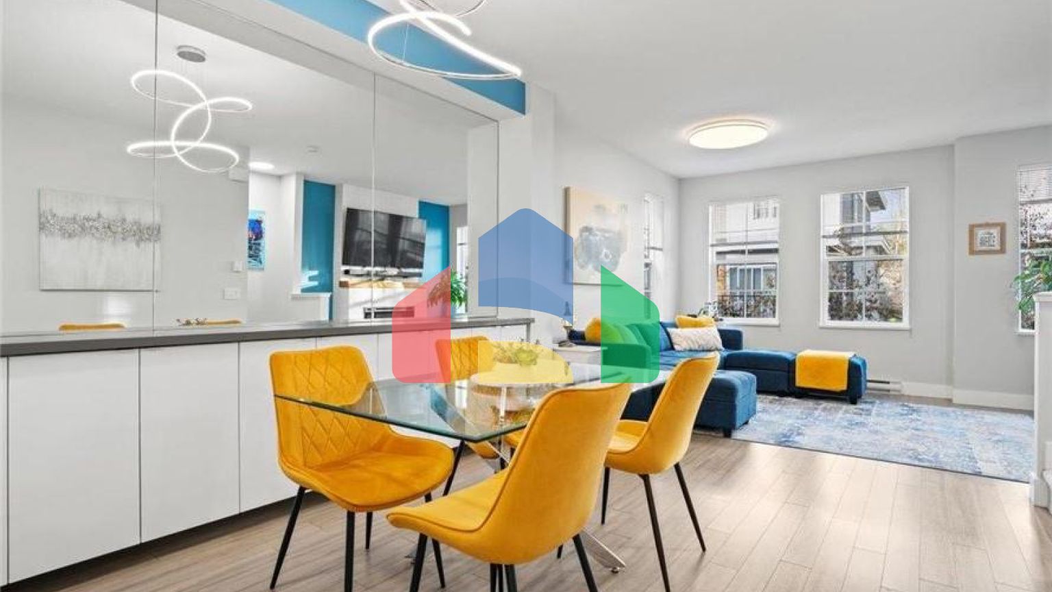 Residential - Townhouse - Surrey, Canada - Canada