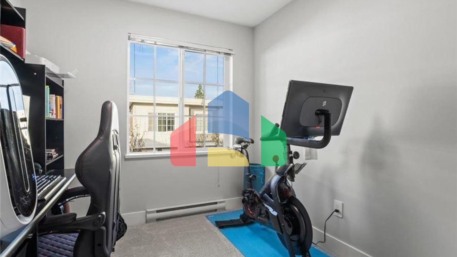 Residential - Townhouse - Surrey, Canada - Canada