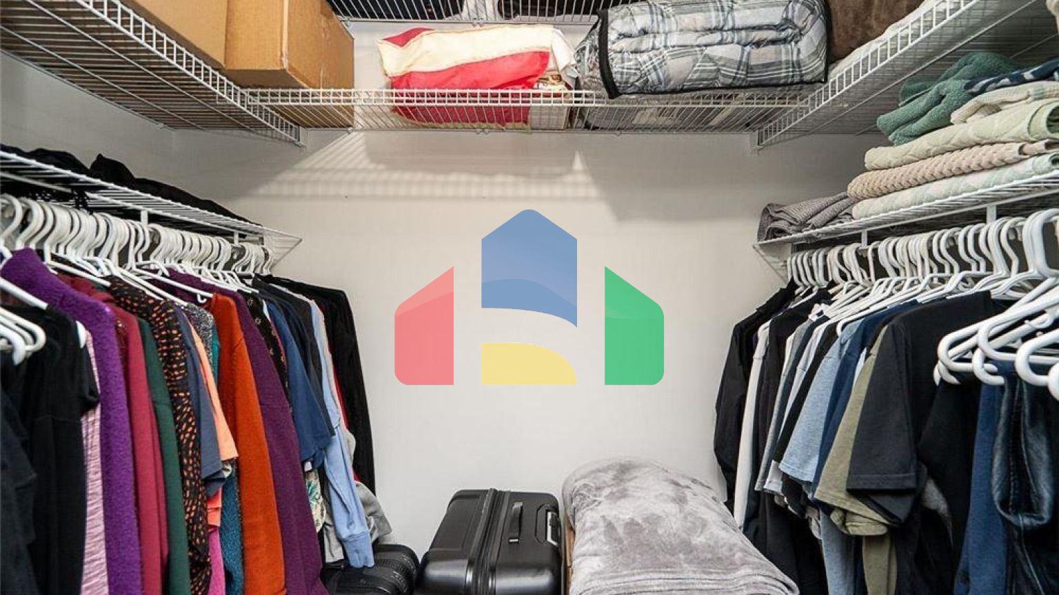 Residential - Single Family Home - Surrey, Canada - Canada