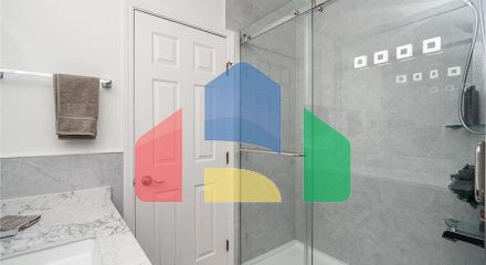 Residential - Single Family Home - Surrey, Canada - Canada Residential - Single Family Home - Surrey, Canada - Canada