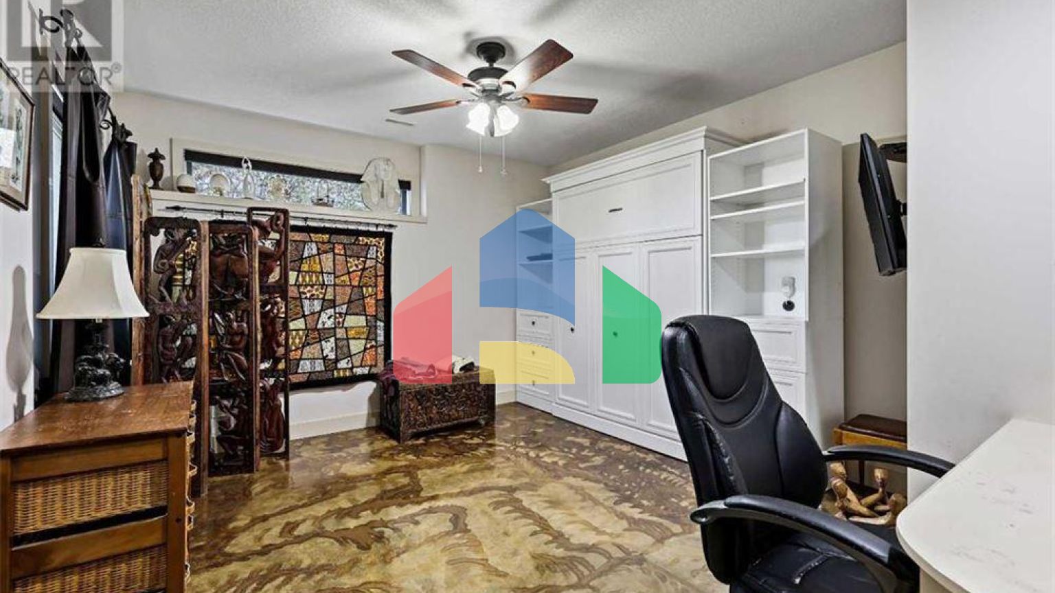 Residential - Single Family Home - Foothills, Canada - Canada