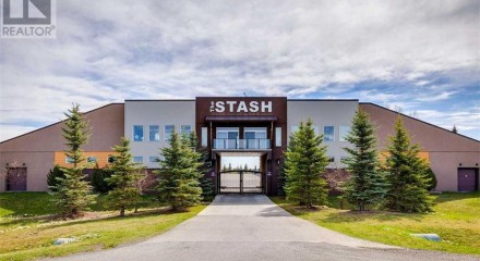 Residential - Condo/Apartment - Foothills, Canada - Canada