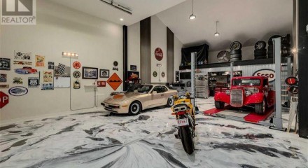 Residential - Condo/Apartment - Foothills, Canada - Canada