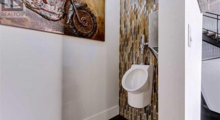 Residential - Condo/Apartment - Foothills, Canada - Canada