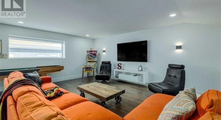 Residential - Condo/Apartment - Foothills, Canada - Canada
