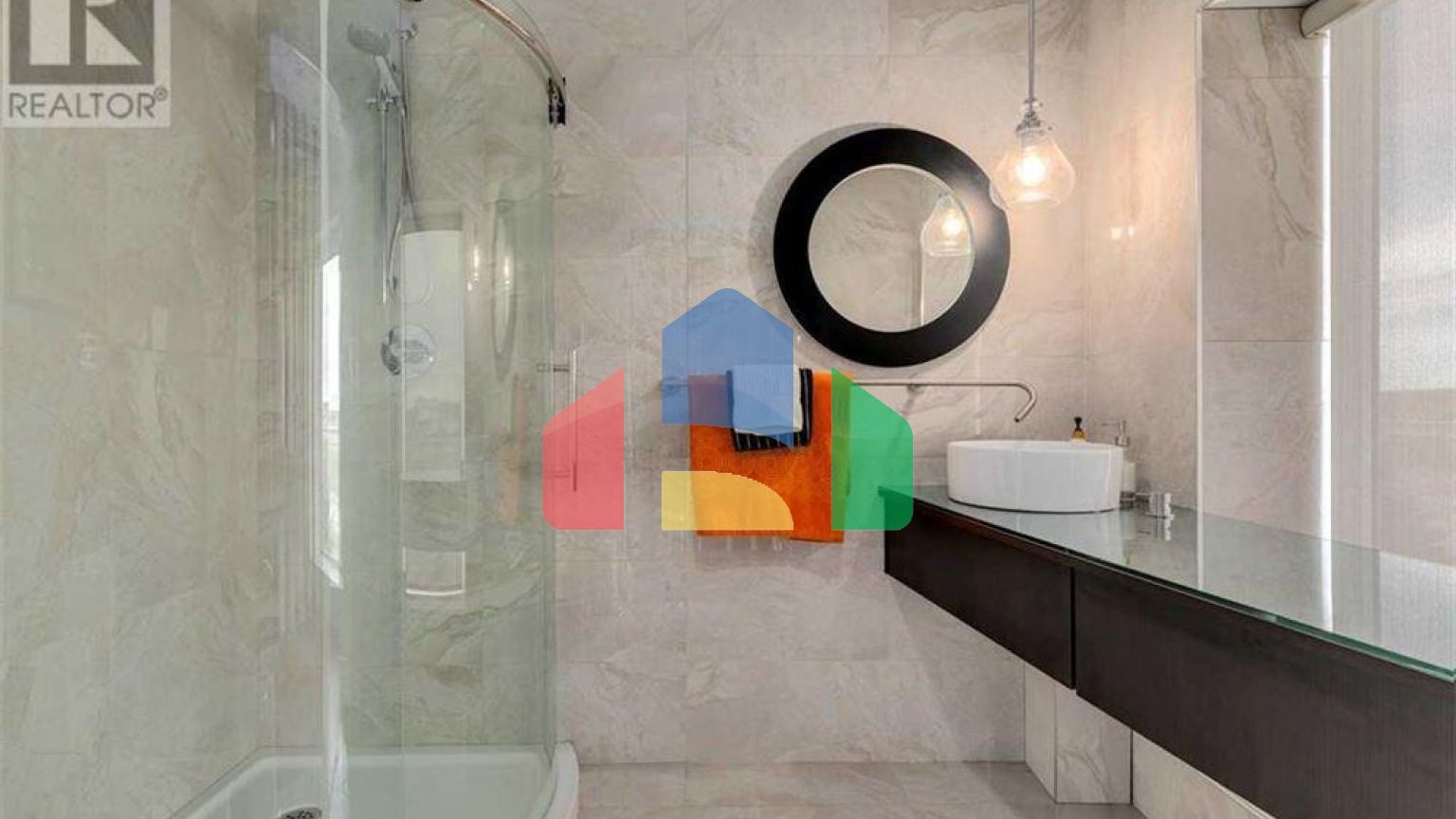 Residential - Condo/Apartment - Foothills, Canada - Canada