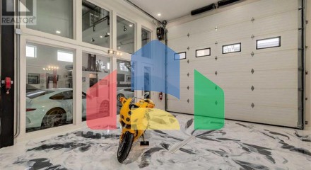 Residential - Condo/Apartment - Foothills, Canada - Canada