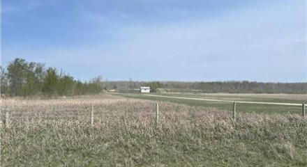 Residential - Single Family Home - Steinbach, Canada - Canada
