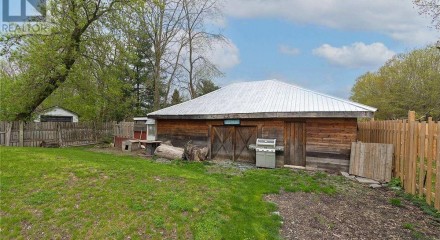 Residential - Single Family Home - South Frontenac, Canada - Canada