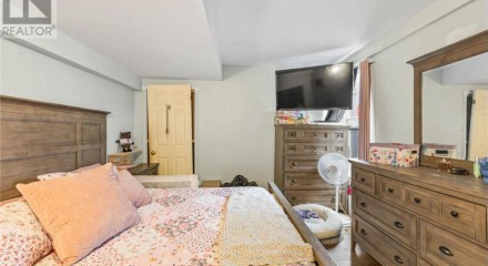 Residential - Single Family Home - South Frontenac, Canada - Canada