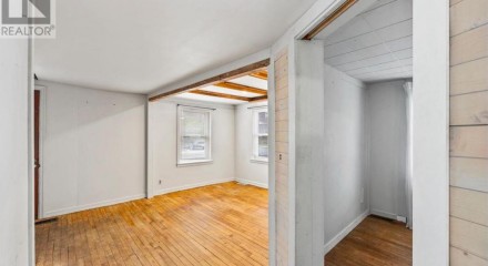 Residential - Single Family Home - South Frontenac, Canada - Canada
