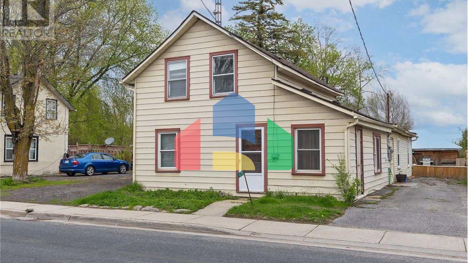 Residential - Single Family Home - South Frontenac, Canada - Canada