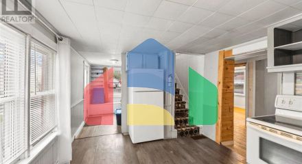 Residential - Single Family Home - South Frontenac, Canada - Canada