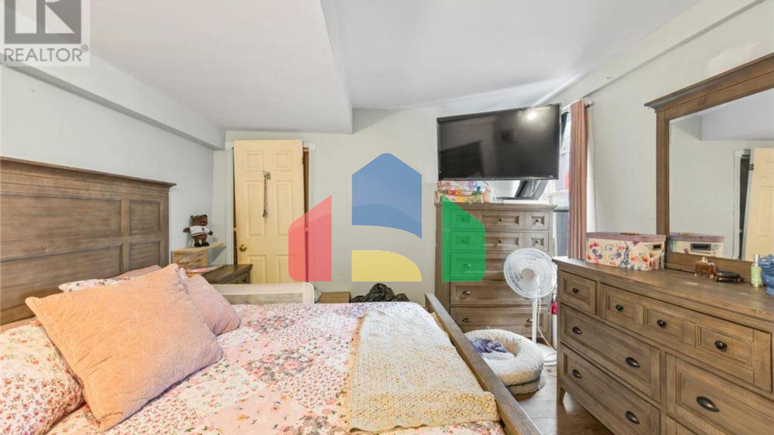 Residential - Single Family Home - South Frontenac, Canada - Canada