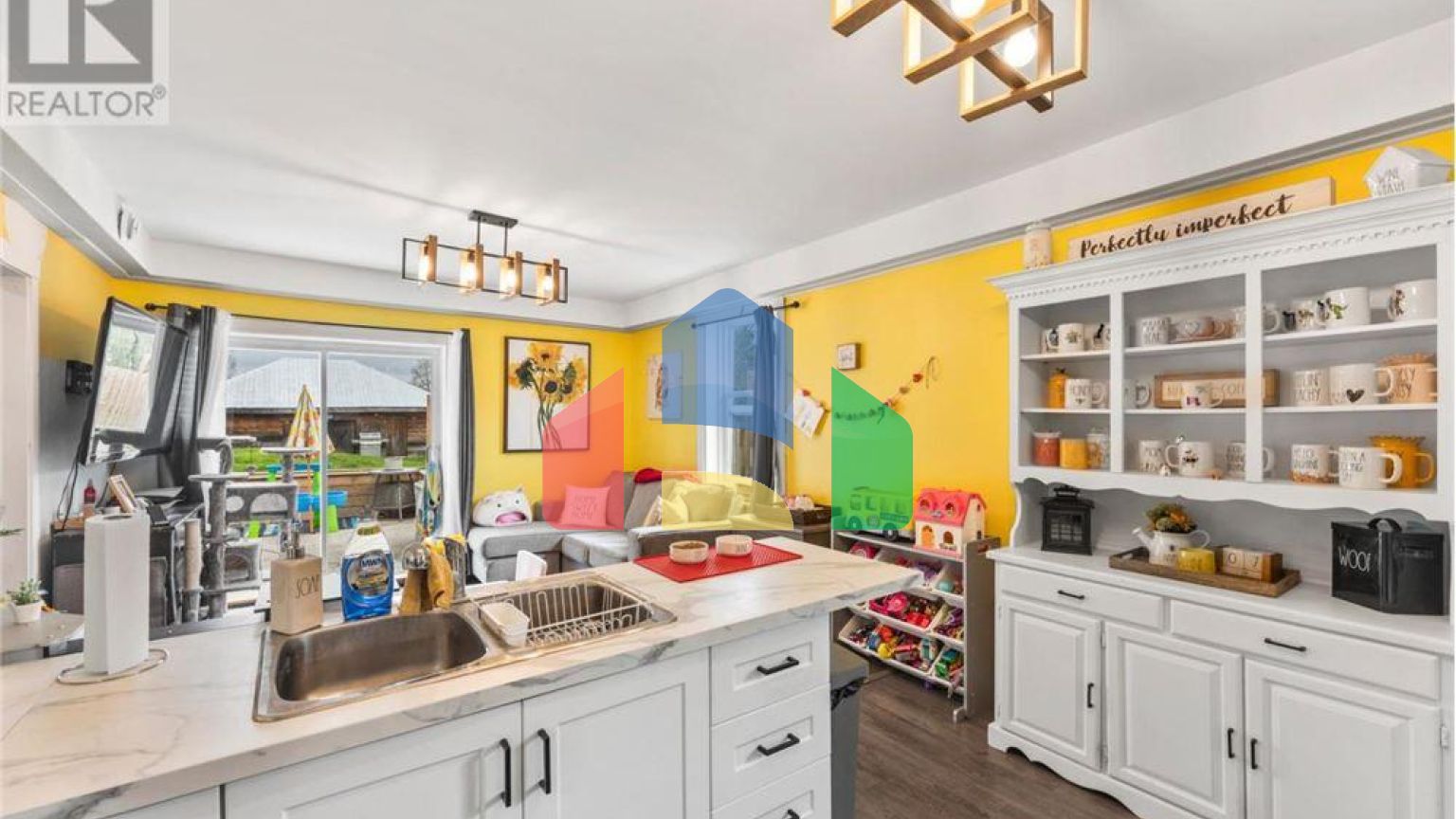 Residential - Single Family Home - South Frontenac, Canada - Canada