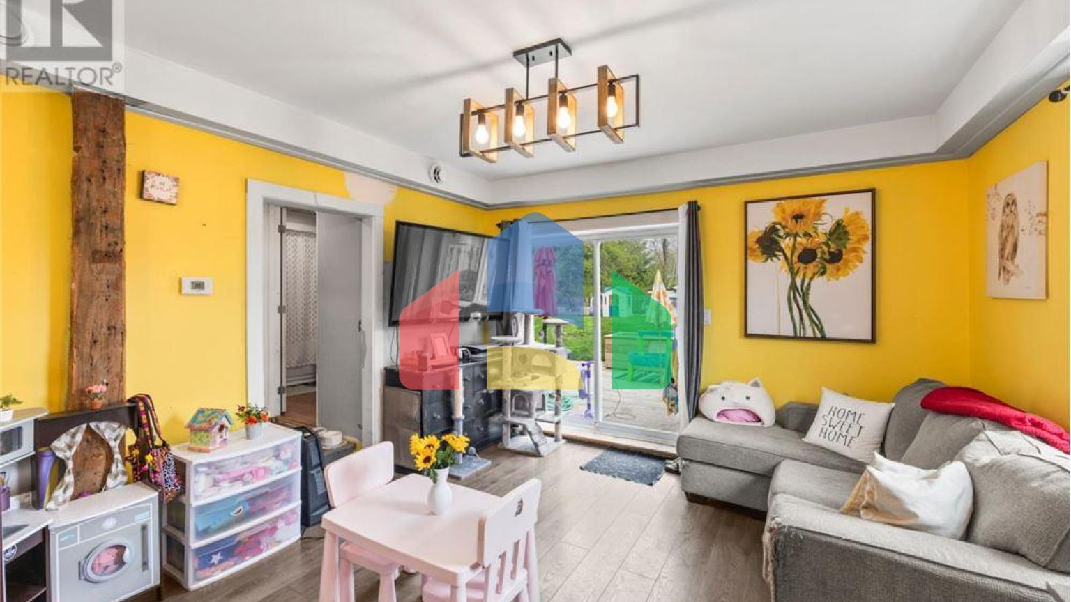 Residential - Single Family Home - South Frontenac, Canada - Canada