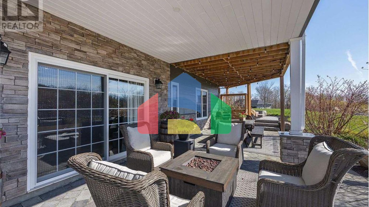 Residential - Single Family Home - South Frontenac, Canada - Canada