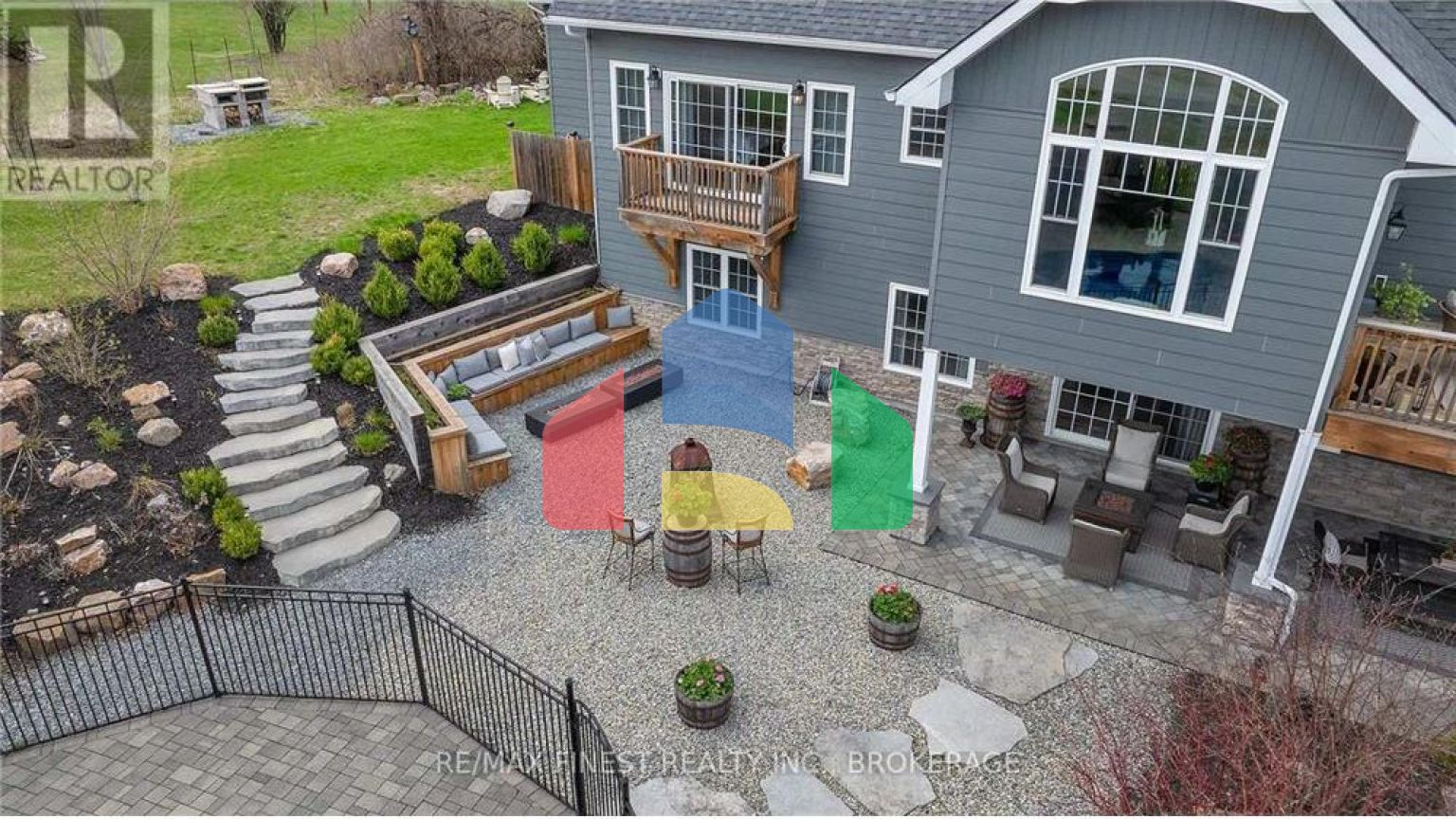 Residential - Single Family Home - South Frontenac, Canada - Canada