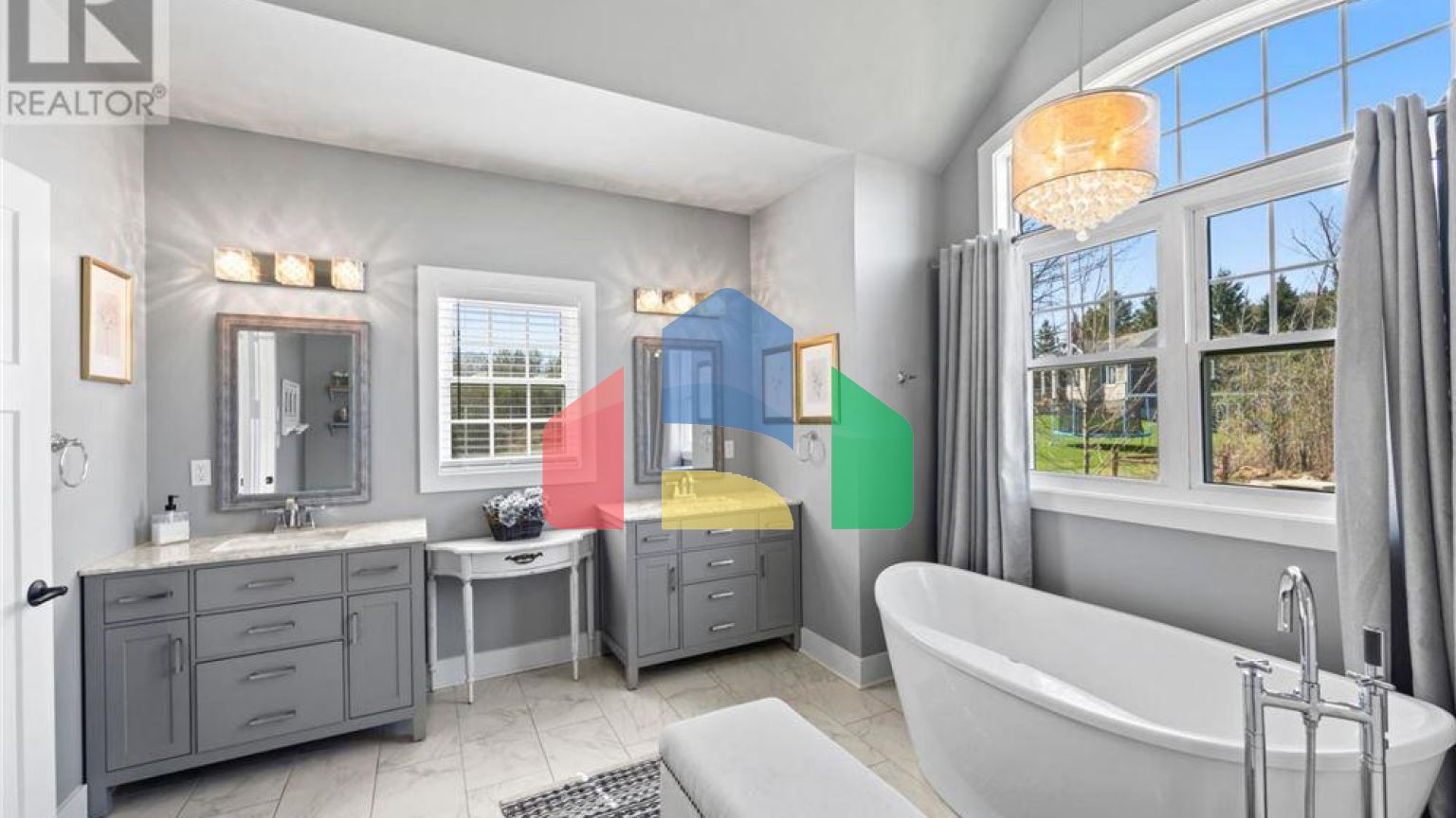 Residential - Single Family Home - South Frontenac, Canada - Canada