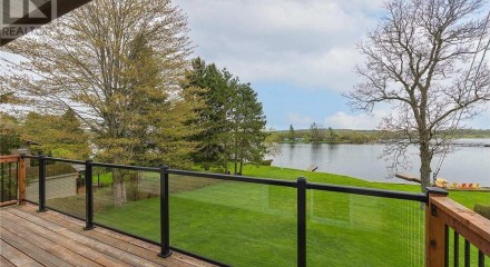 Residential - Single Family Home - South Frontenac, Canada - Canada