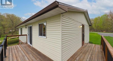 Residential - Single Family Home - South Frontenac, Canada - Canada
