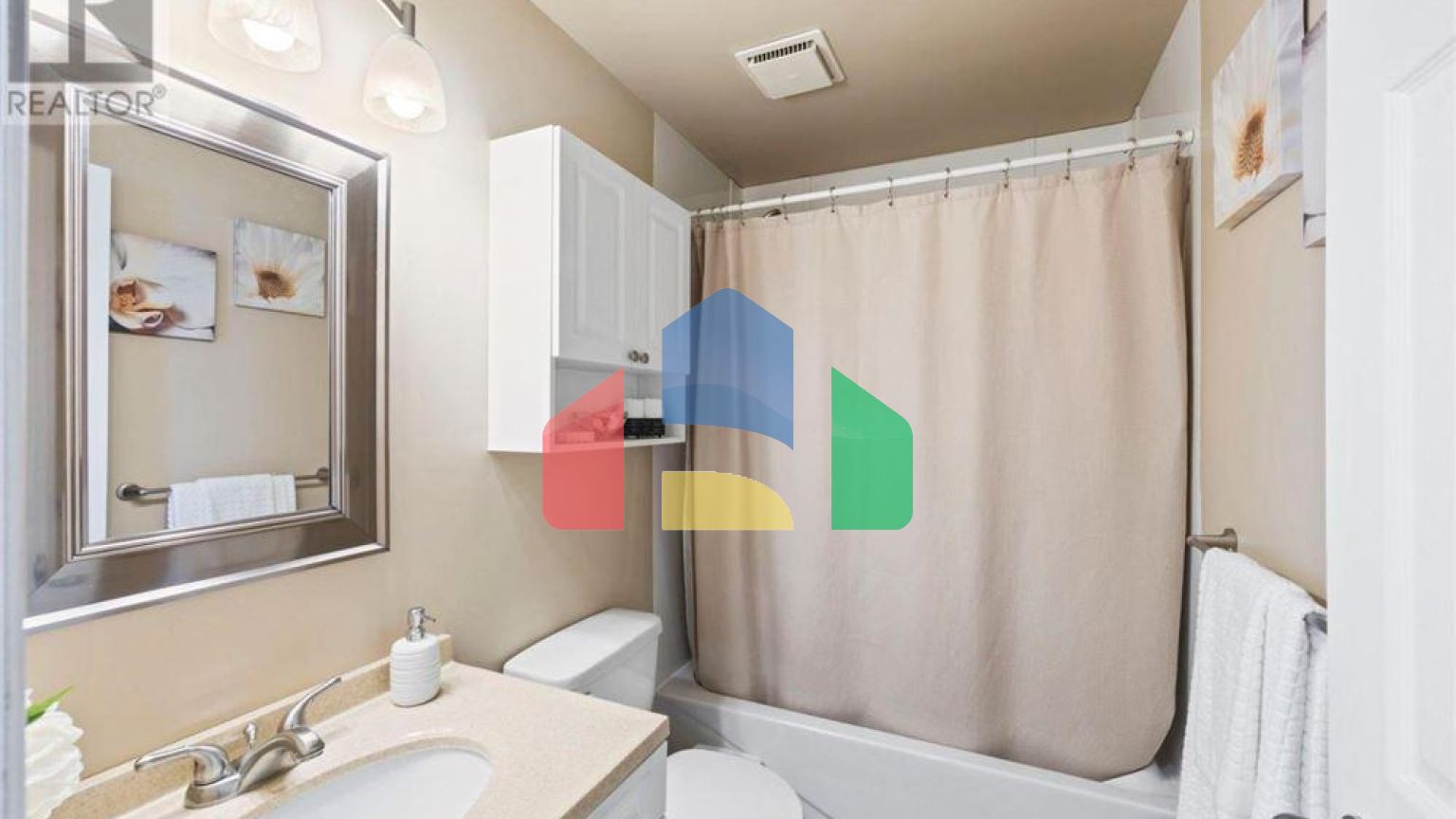 Residential - Single Family Home - South Frontenac, Canada - Canada