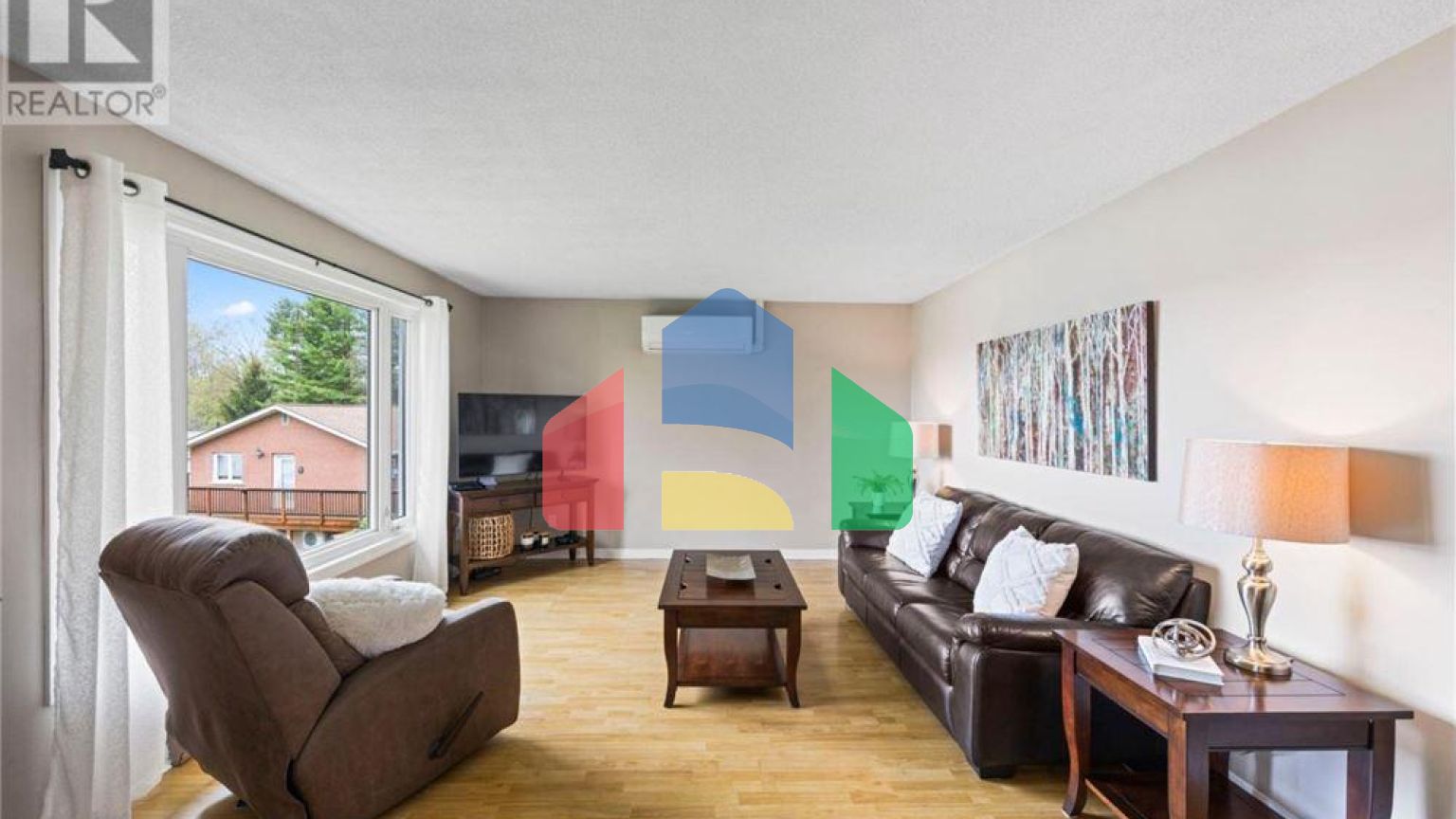 Residential - Single Family Home - South Frontenac, Canada - Canada