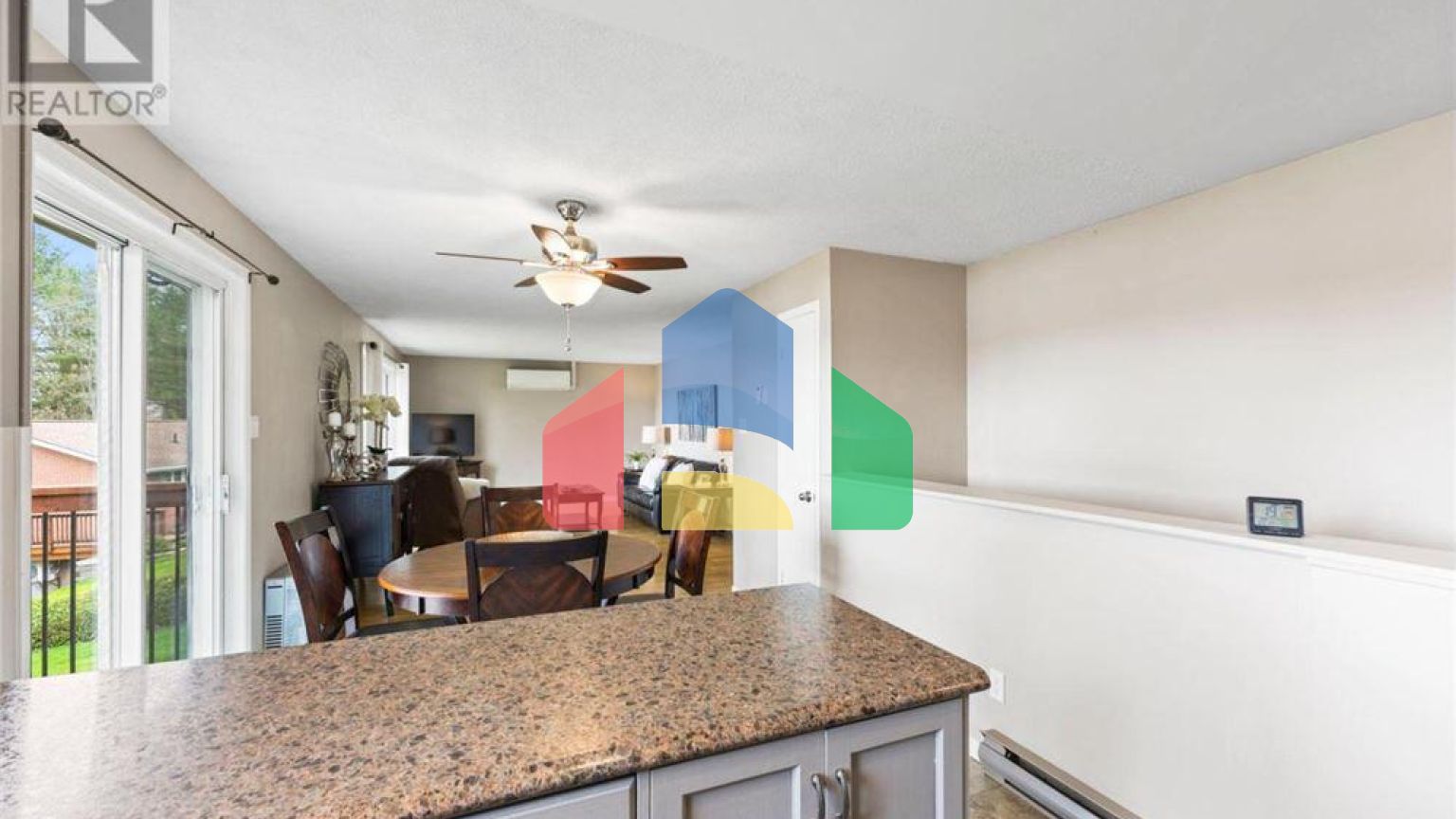 Residential - Single Family Home - South Frontenac, Canada - Canada