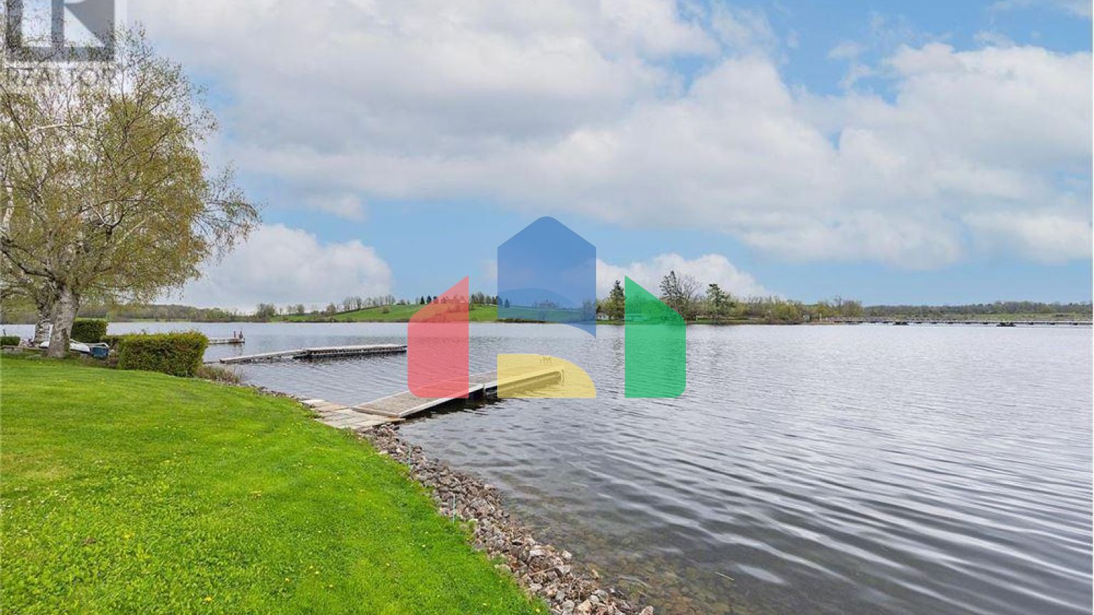 Residential - Single Family Home - South Frontenac, Canada - Canada