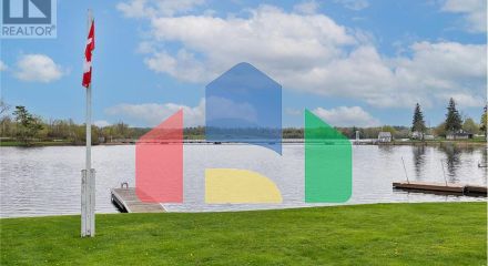 Residential - Single Family Home - South Frontenac, Canada - Canada