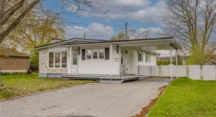 Residential - Bungalow - Vaudreuil-Dorion, Canada - Canada