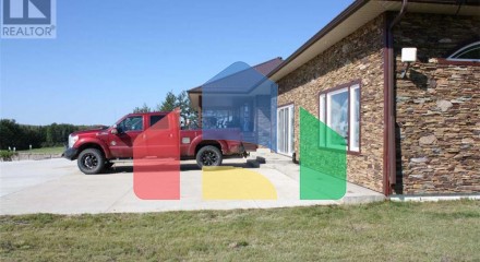 Residential - Single Family Home - Lac La Biche, Canada - Canada