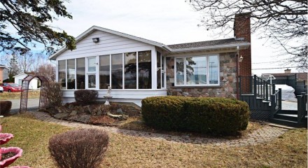 Residential - Bungalow - Carleton, Canada - Canada
