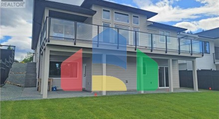 Residential - Single Family Home - Courtenay, Canada - Canada