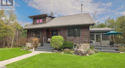 Residential - Single Family Home - Douro, Canada - Canada
