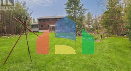 Residential - Single Family Home - Douro, Canada - Canada