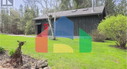 Residential - Single Family Home - Douro, Canada - Canada