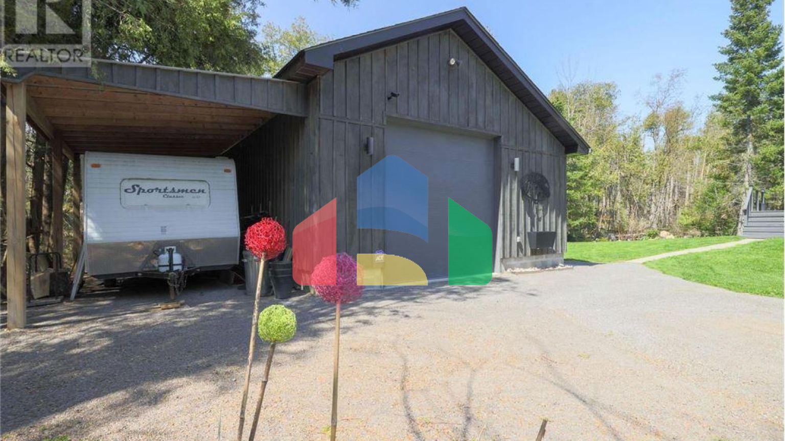 Residential - Single Family Home - Douro, Canada - Canada