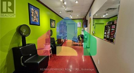 Commercial - Commercial/Retail - Petawawa, Canada - Canada