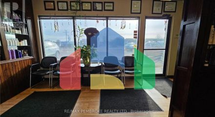 Commercial - Commercial/Retail - Petawawa, Canada - Canada