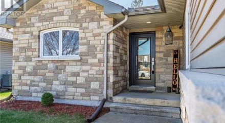 Residential - Single Family Home - Petawawa, Canada - Canada