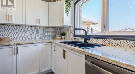 Residential - Single Family Home - Petawawa, Canada - Canada