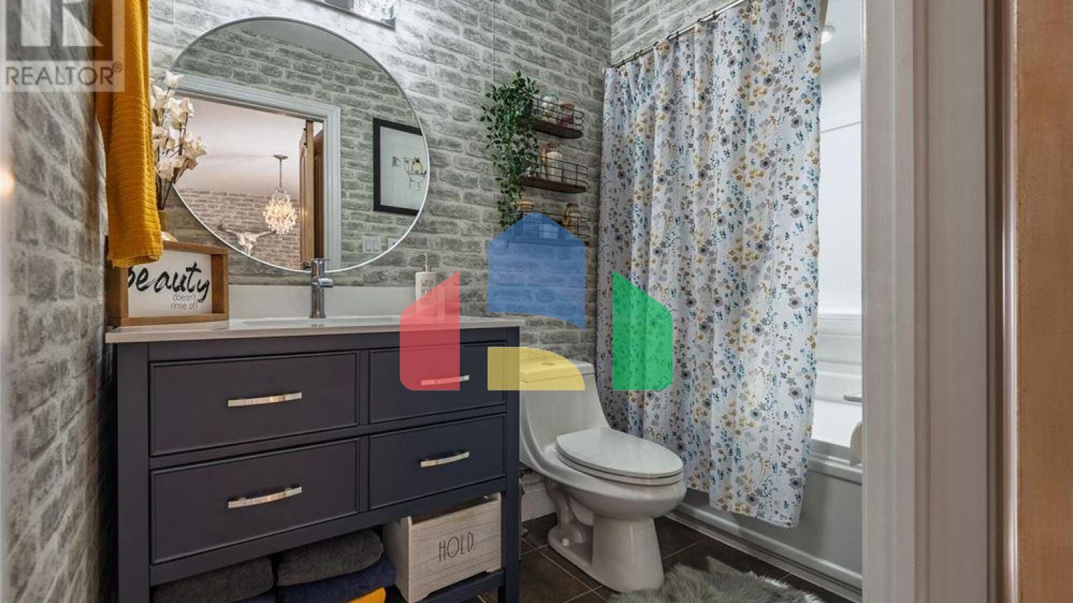 Residential - Single Family Home - Petawawa, Canada - Canada