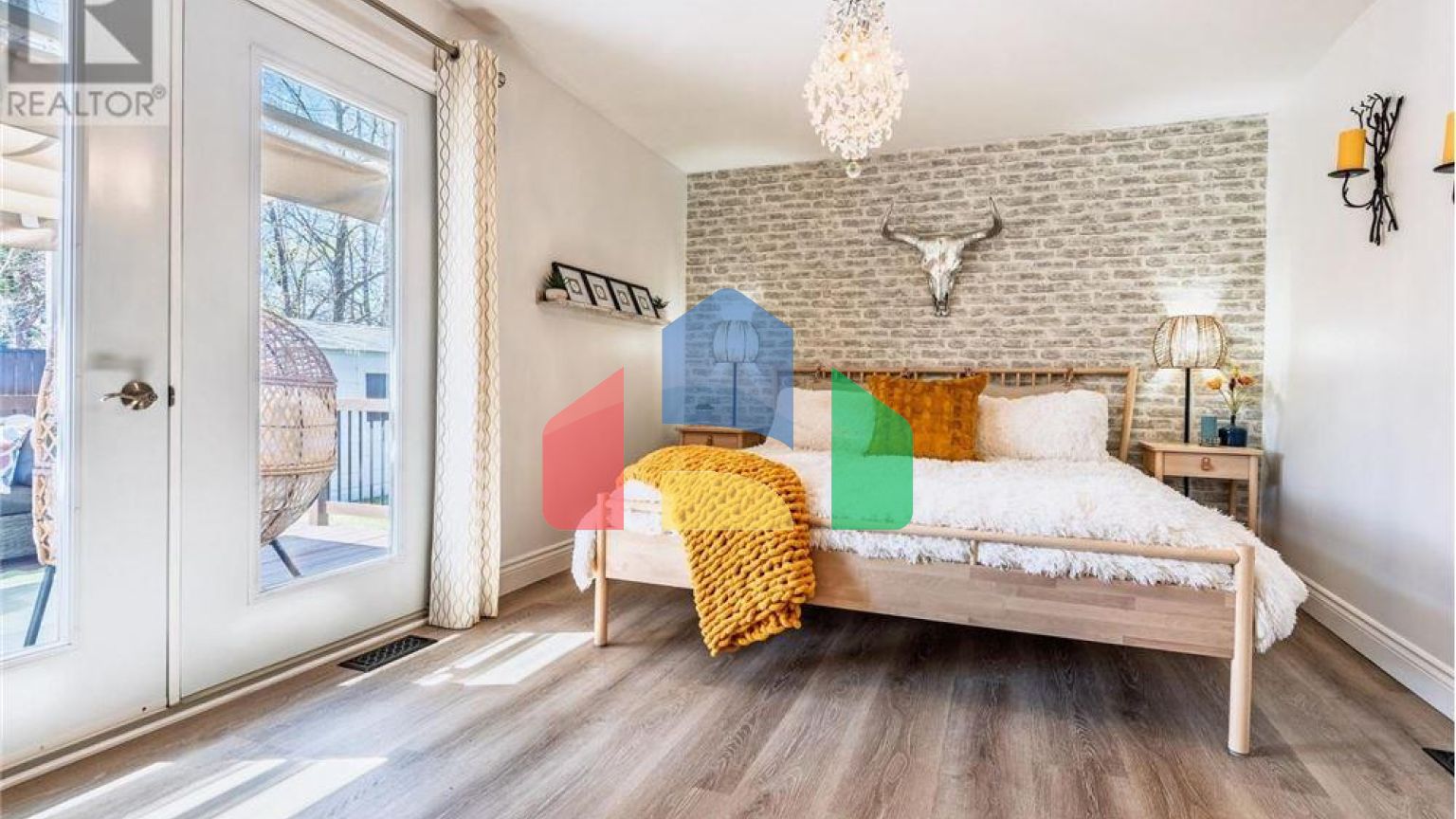 Residential - Single Family Home - Petawawa, Canada - Canada