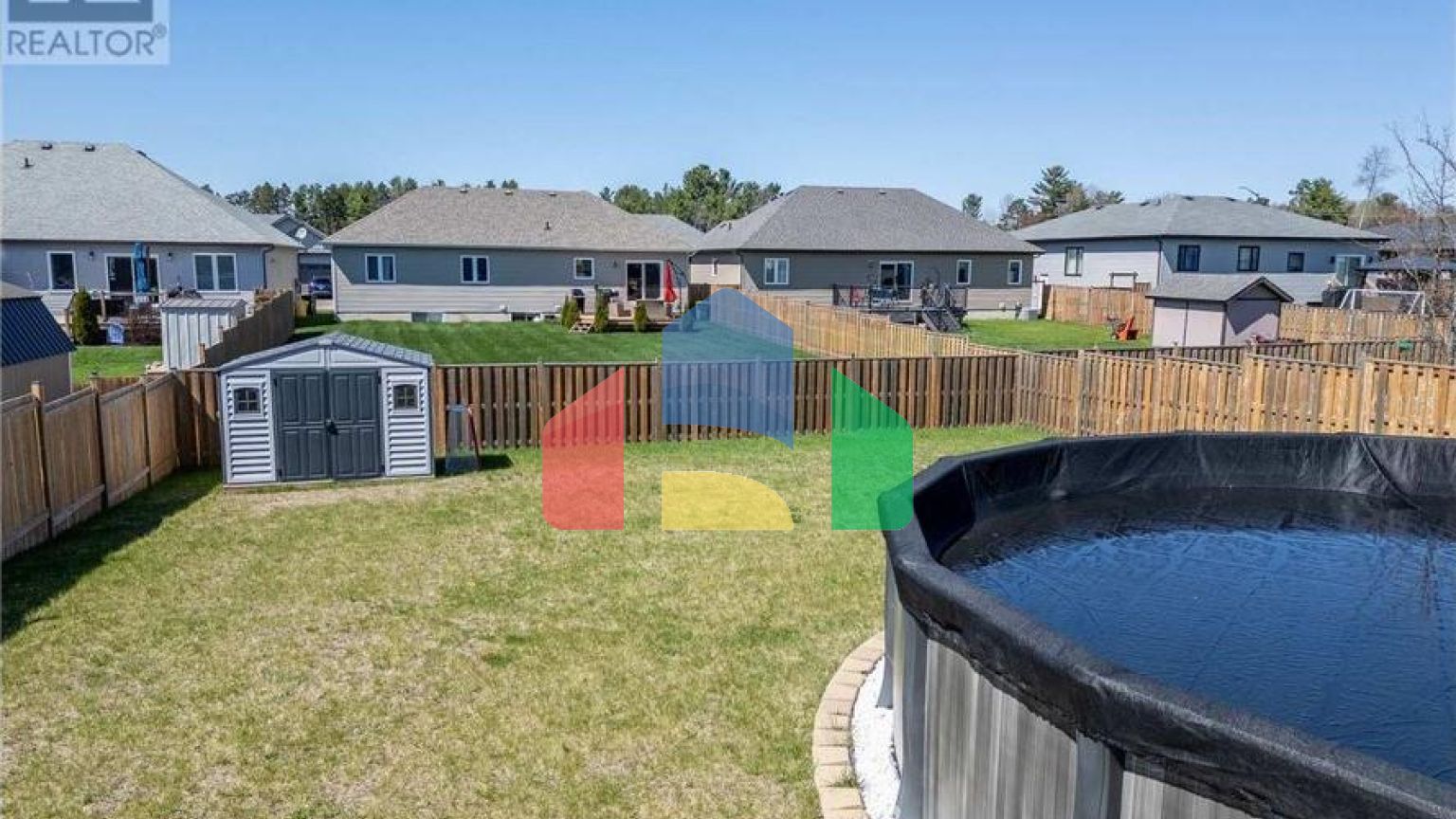 Residential - Single Family Home - Petawawa, Canada - Canada