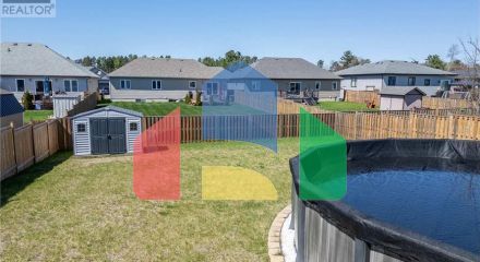 Residential - Single Family Home - Petawawa, Canada - Canada